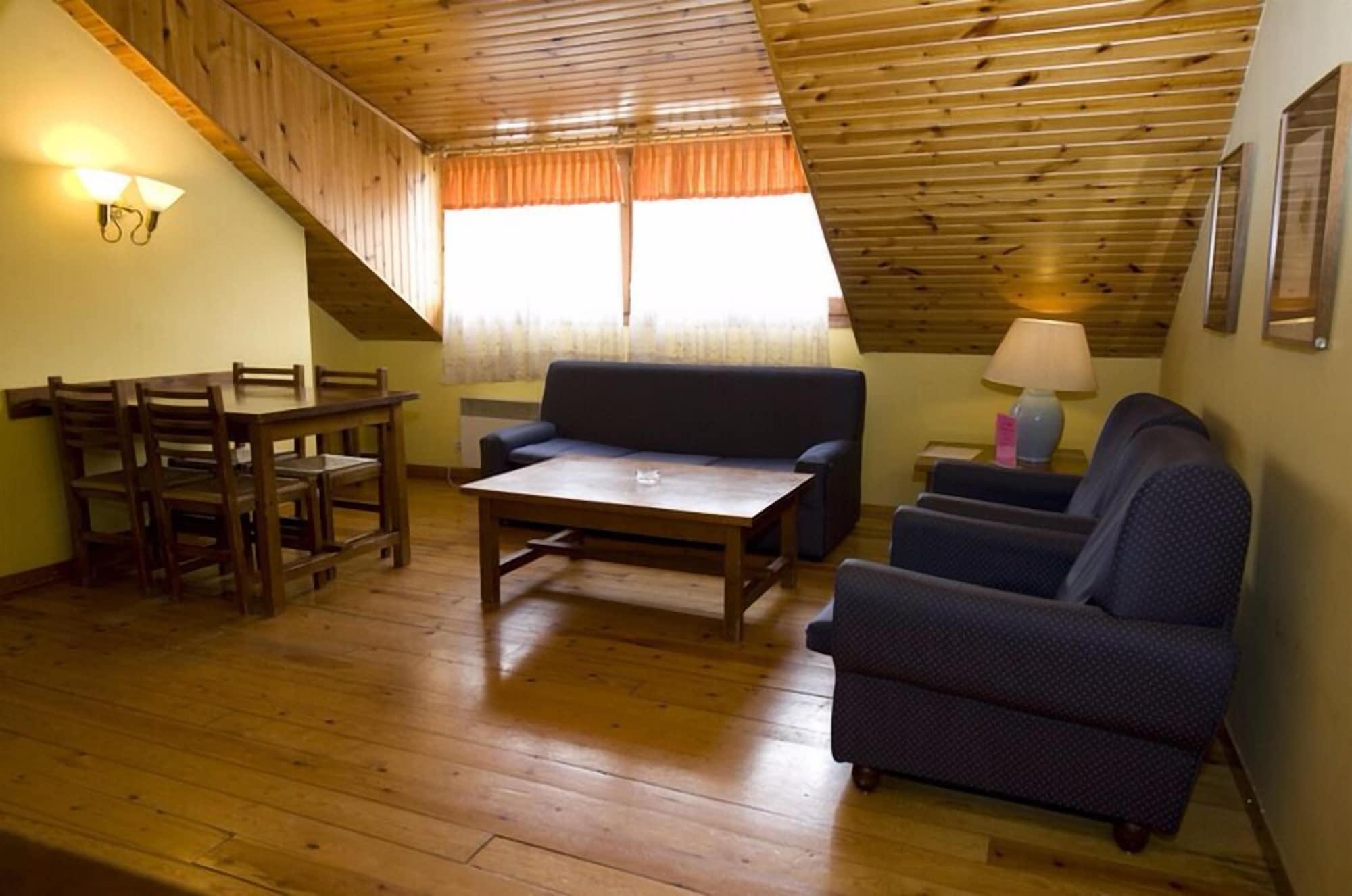 Apartamentos Pessets Adelaida Sort Zewnętrze zdjęcie