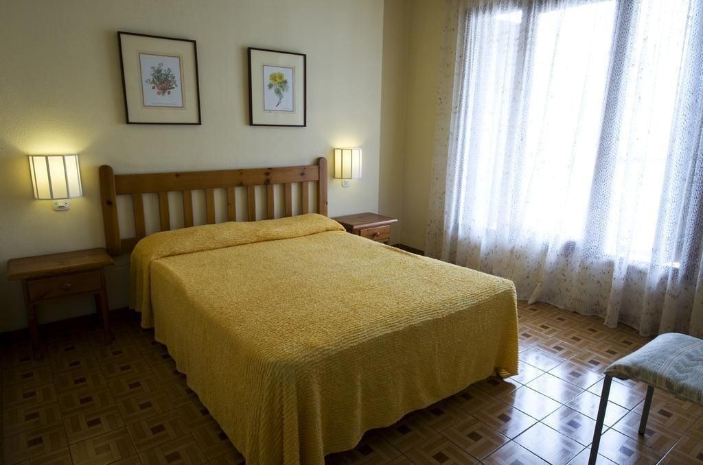 Apartamentos Pessets Adelaida Sort Zewnętrze zdjęcie