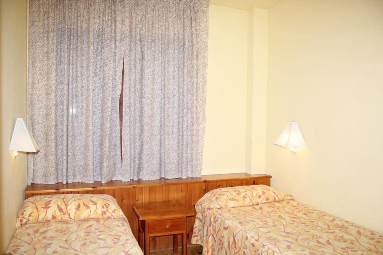 Apartamentos Pessets Adelaida Sort Zewnętrze zdjęcie